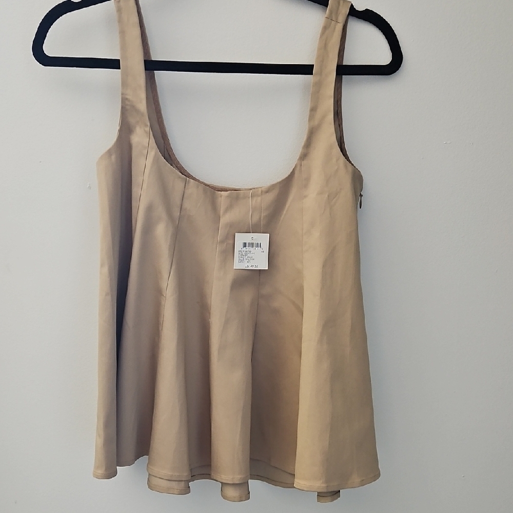 Women's Beige Sleeveless Top